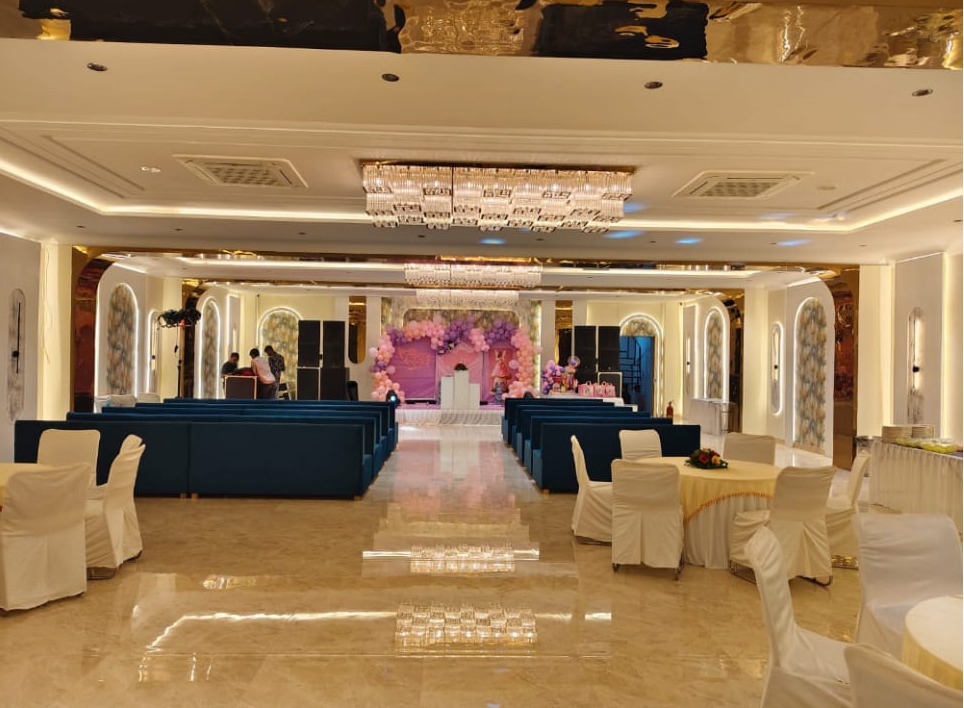 Decorated indoor banquet hall at Satyvan Hotel Gwalior arranged for wedding celebrations, birthdays, and family anniversaries